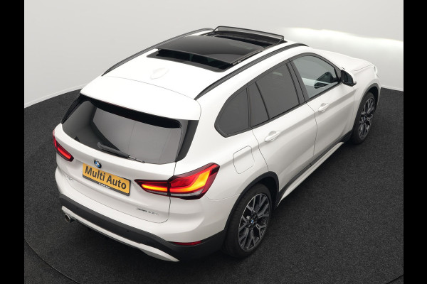 BMW X1 xDrive25e High Executive Plug In Hybrid 220pk Dealer O.H PHEV | Panodak | Adaptive Cruise | Lederen Sportstoelen Memory | Apple Carplay | Camera | 19"L.M | Head Up | Harman Kardon |