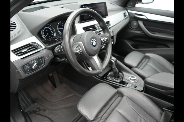 BMW X1 xDrive25e High Executive Plug In Hybrid 220pk Dealer O.H PHEV | Panodak | Adaptive Cruise | Lederen Sportstoelen Memory | Apple Carplay | Camera | 19"L.M | Head Up | Harman Kardon |