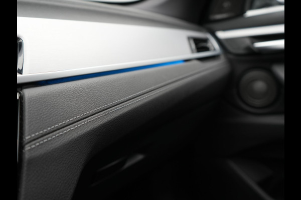 BMW X1 xDrive25e High Executive Plug In Hybrid 220pk Dealer O.H PHEV | Panodak | Adaptive Cruise | Lederen Sportstoelen Memory | Apple Carplay | Camera | 19"L.M | Head Up | Harman Kardon |
