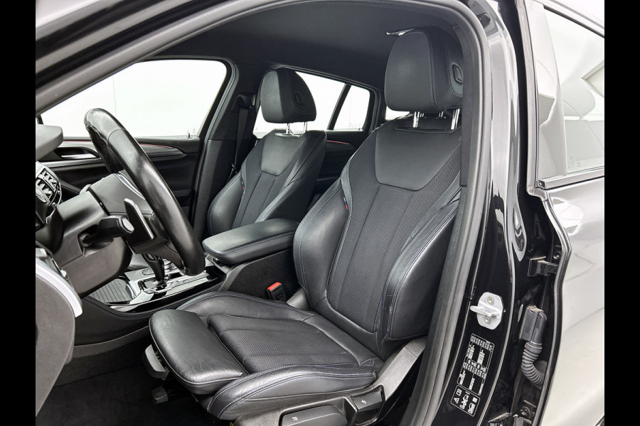 BMW X4 XDrive20i High Executive M-Sport (Goed OnderH, Navi, Trekhaak, Parkeersensoren, StoelV, Climate Control, Cruise C, Etc)