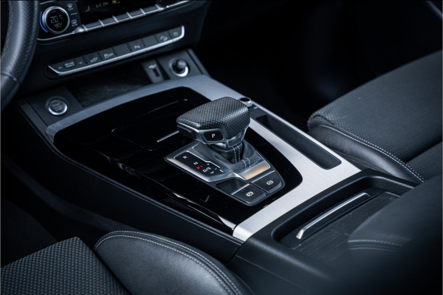 Audi Q5 Sportback 50 TFSI e Advanced Black edition - Panorama | 21'inch | Keyless | Camera