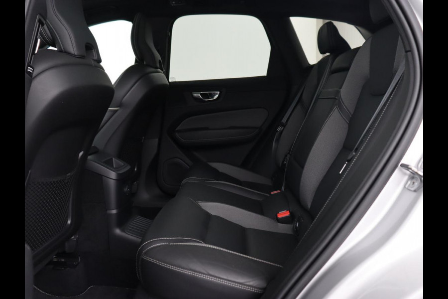 Volvo XC60 2.0 Recharge T6 AWD R-Design | Panoramadak | Stoel & stuurverwarming | Adaptive cruise | Camera | BLIS | Carplay | Half leder | Navigatie | 21'' lichtmetalen velgen | PHEV | Plug In