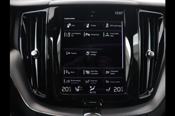 Volvo XC60 2.0 Recharge T6 AWD R-Design | Panoramadak | Stoel & stuurverwarming | Adaptive cruise | Camera | BLIS | Carplay | Half leder | Navigatie | 21'' lichtmetalen velgen | PHEV | Plug In