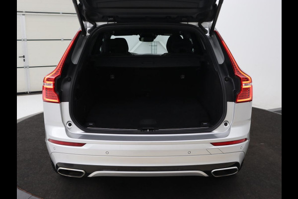 Volvo XC60 2.0 Recharge T6 AWD R-Design | Panoramadak | Stoel & stuurverwarming | Adaptive cruise | Camera | BLIS | Carplay | Half leder | Navigatie | 21'' lichtmetalen velgen | PHEV | Plug In
