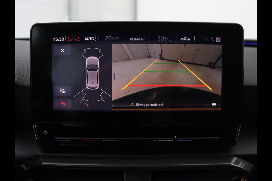CUPRA Leon 1.4 e-Hybrid VZ | 245pk | Stoel & stuurverwarming | Carplay | Camera | Adaptive cruise | Keyless | Park Assist | Sfeerverlichting | Full LED | Navigatie | Sportstoelen | PHEV | Plug In