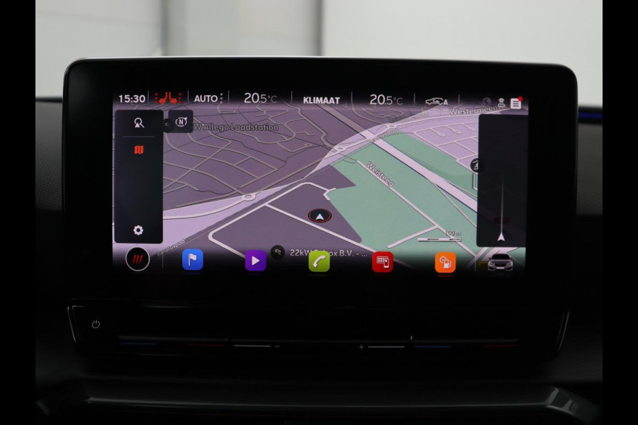 CUPRA Leon 1.4 e-Hybrid VZ | 245pk | Stoel & stuurverwarming | Carplay | Camera | Adaptive cruise | Keyless | Park Assist | Sfeerverlichting | Full LED | Navigatie | Sportstoelen | PHEV | Plug In