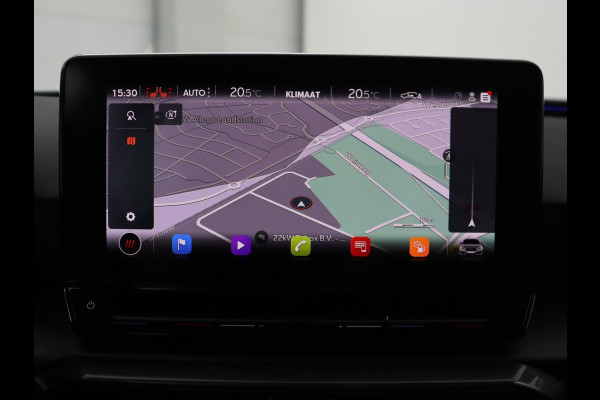 CUPRA Leon 1.4 e-Hybrid VZ | 245pk | Stoel & stuurverwarming | Carplay | Camera | Adaptive cruise | Keyless | Park Assist | Sfeerverlichting | Full LED | Navigatie | Sportstoelen | PHEV | Plug In