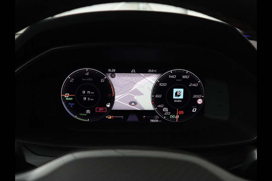 CUPRA Leon 1.4 e-Hybrid VZ | 245pk | Stoel & stuurverwarming | Carplay | Camera | Adaptive cruise | Keyless | Park Assist | Sfeerverlichting | Full LED | Navigatie | Sportstoelen | PHEV | Plug In