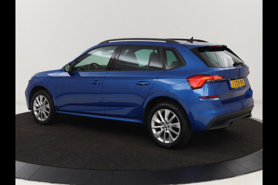 Škoda Kamiq 1.0 TSI Sport | Stoelverwarming | Virtual Cockpit | Camera | Adaptive cruise | Trekhaak | Verwarmde voorruit | Keyless | Full LED | Carplay | Navigatie