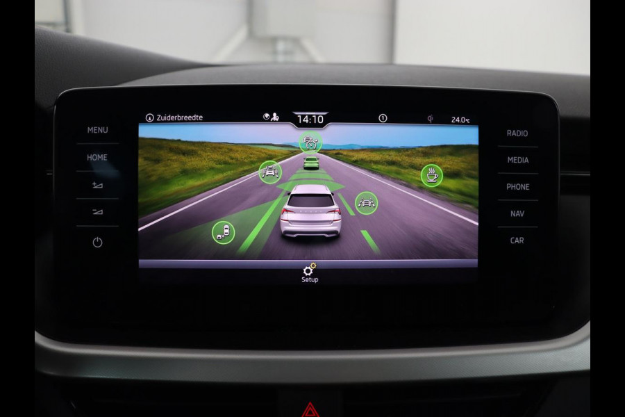 Škoda Kamiq 1.0 TSI Sport | Stoelverwarming | Virtual Cockpit | Camera | Adaptive cruise | Trekhaak | Verwarmde voorruit | Keyless | Full LED | Carplay | Navigatie
