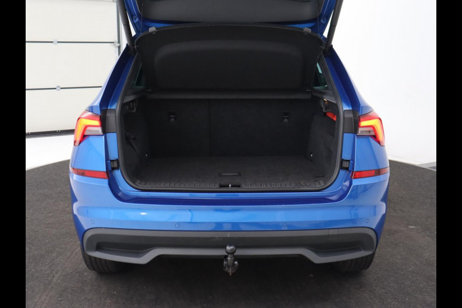 Škoda Kamiq 1.0 TSI Sport | Stoelverwarming | Virtual Cockpit | Camera | Adaptive cruise | Trekhaak | Verwarmde voorruit | Keyless | Full LED | Carplay | Navigatie