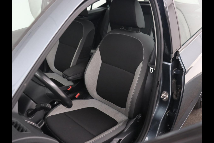 Škoda Fabia 1.0 TSI Ambition | 1e eigenaar | Navigatie | Parkeerhulp | Cruise control | Airco | Bluetooth | LED