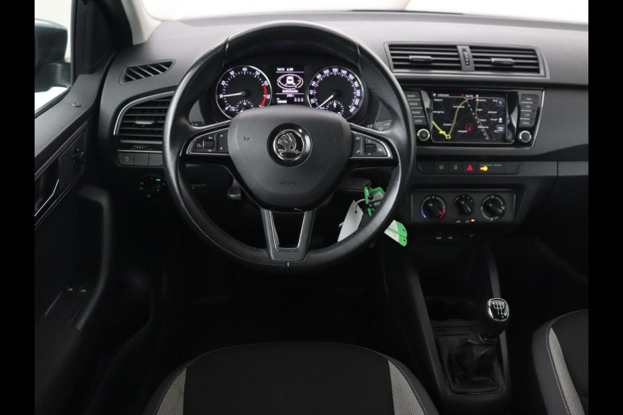 Škoda Fabia 1.0 TSI Ambition | 1e eigenaar | Navigatie | Parkeerhulp | Cruise control | Airco | Bluetooth | LED