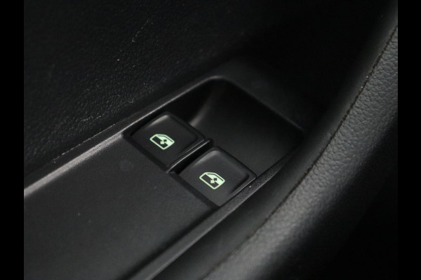 Škoda Fabia 1.0 TSI Ambition | 1e eigenaar | Navigatie | Parkeerhulp | Cruise control | Airco | Bluetooth | LED