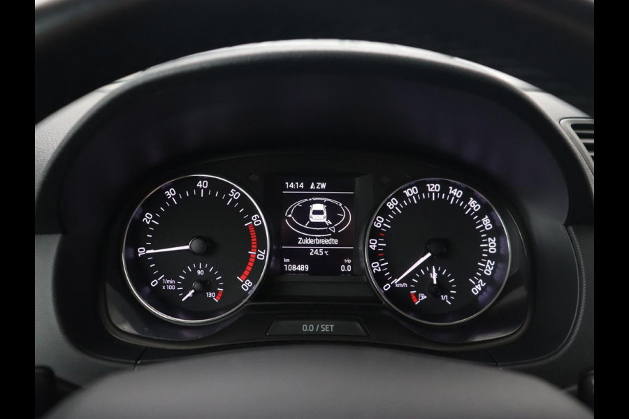 Škoda Fabia 1.0 TSI Ambition | 1e eigenaar | Navigatie | Parkeerhulp | Cruise control | Airco | Bluetooth | LED
