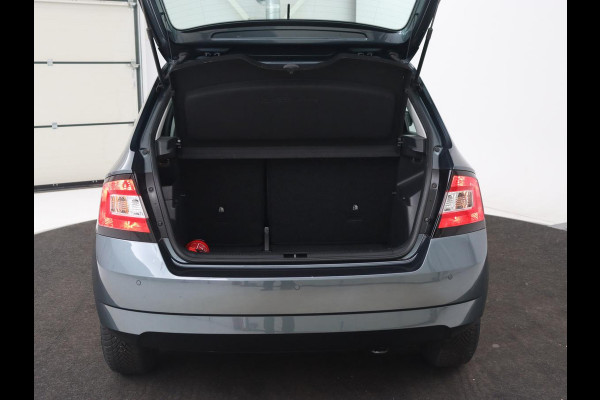 Škoda Fabia 1.0 TSI Ambition | 1e eigenaar | Navigatie | Parkeerhulp | Cruise control | Airco | Bluetooth | LED