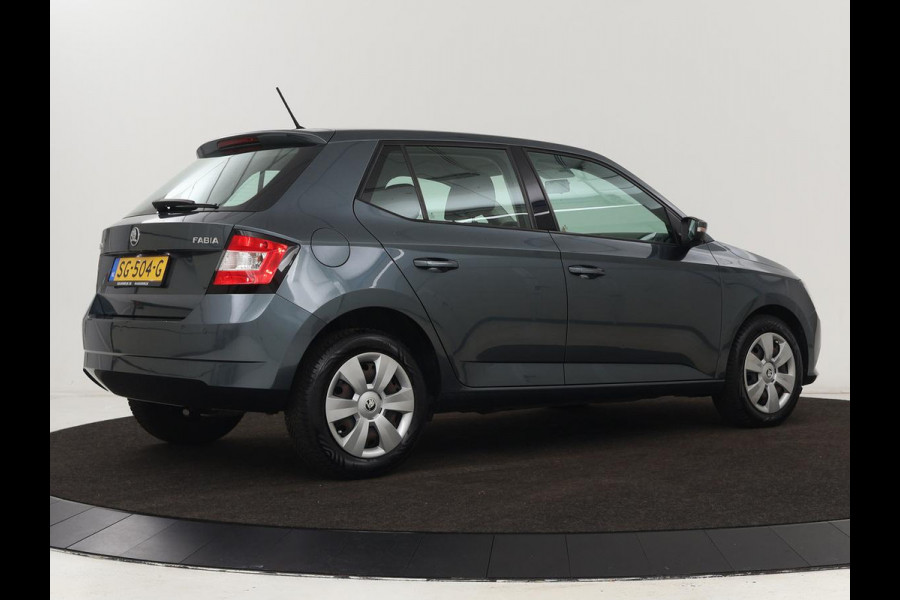 Škoda Fabia 1.0 TSI Ambition | 1e eigenaar | Navigatie | Parkeerhulp | Cruise control | Airco | Bluetooth | LED