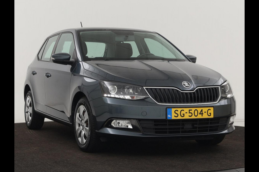 Škoda Fabia 1.0 TSI Ambition | 1e eigenaar | Navigatie | Parkeerhulp | Cruise control | Airco | Bluetooth | LED