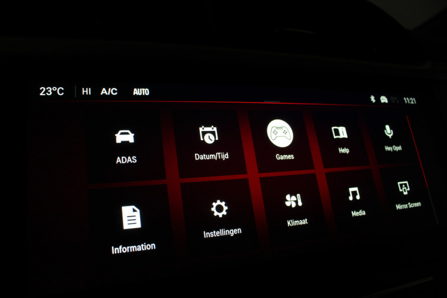 Opel Corsa 1.2 Turbo GS Sport > 100pk/Zwart dak/Camera/Sport stoelen/cruise/Apple Carplay/Android Auto...