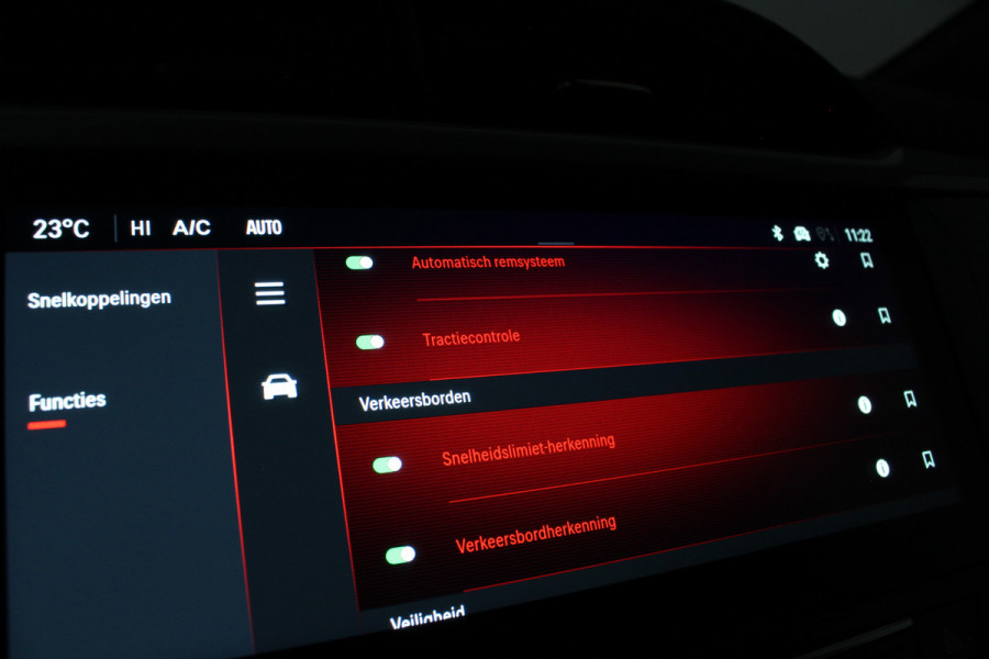 Opel Corsa 1.2 Turbo GS Sport > 100pk/Zwart dak/Camera/Sport stoelen/cruise/Apple Carplay/Android Auto...
