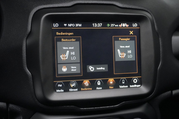 Jeep Renegade 1.3T Limited Sport Automaat 150 PK | Pano-dak | CarPlay | Acc | Leder | Stoel + Stuurverwarming | Beats Audio | Camera | Led | P