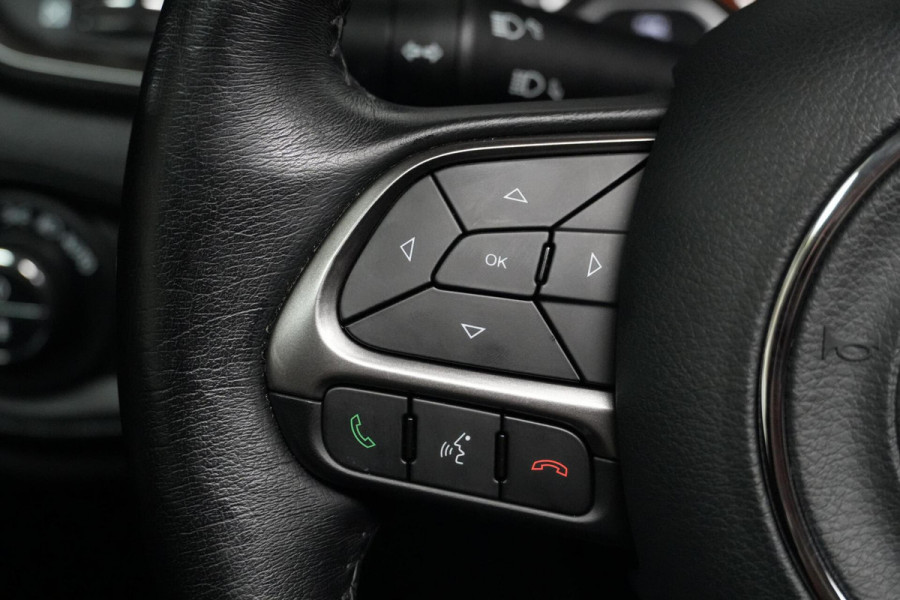 Jeep Renegade 1.3T Limited Sport Automaat 150 PK | Pano-dak | CarPlay | Acc | Leder | Stoel + Stuurverwarming | Beats Audio | Camera | Led | P