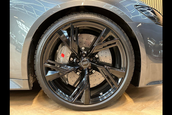 Audi RS6 Avant TFSI Quattro - Keramish - Pano - B&O Advanced