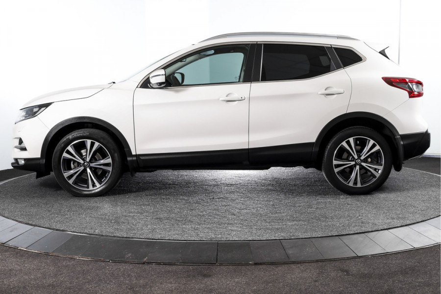 Nissan QASHQAI 1.3 DIG-T N-Connecta 160 PK - Automaat | Pano | Trekhaak | Cruise | Stoelverw. | PDC | 360 Camera | NAV + App. Connect | ECC | DAB |LM 18" |
