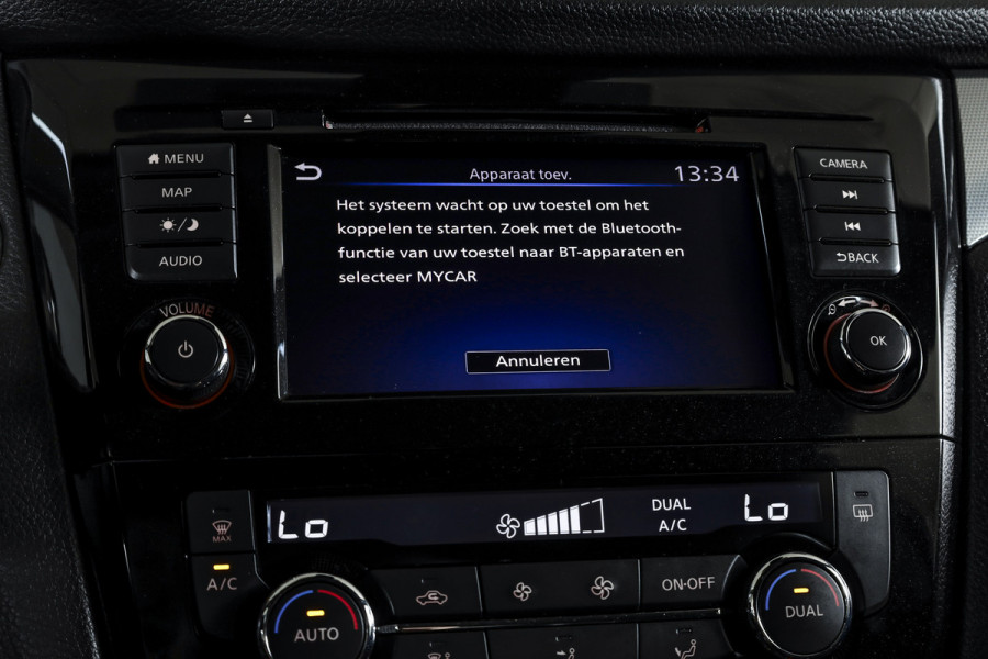 Nissan QASHQAI 1.3 DIG-T N-Connecta 160 PK - Automaat | Pano | Trekhaak | Cruise | Stoelverw. | PDC | 360 Camera | NAV + App. Connect | ECC | DAB |LM 18" |