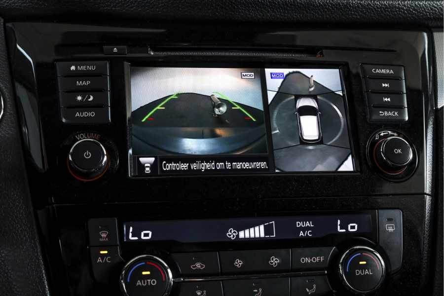 Nissan QASHQAI 1.3 DIG-T N-Connecta 160 PK - Automaat | Pano | Trekhaak | Cruise | Stoelverw. | PDC | 360 Camera | NAV + App. Connect | ECC | DAB |LM 18" |