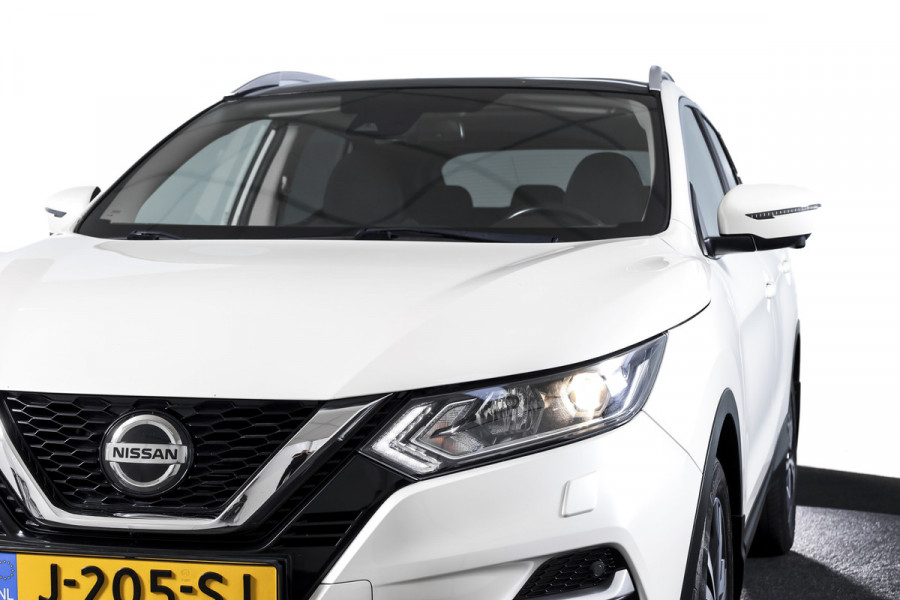 Nissan QASHQAI 1.3 DIG-T N-Connecta 160 PK - Automaat | Pano | Trekhaak | Cruise | Stoelverw. | PDC | 360 Camera | NAV + App. Connect | ECC | DAB |LM 18" |