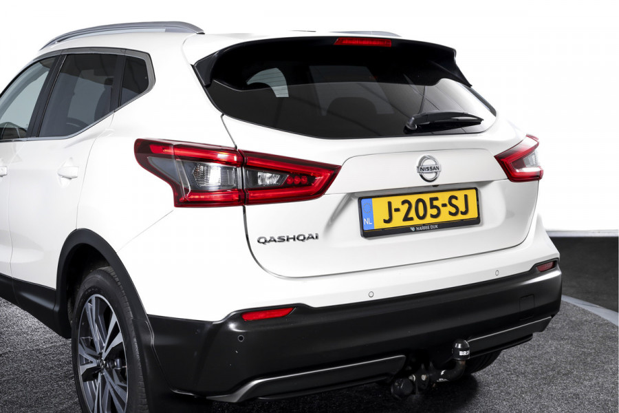 Nissan QASHQAI 1.3 DIG-T N-Connecta 160 PK - Automaat | Pano | Trekhaak | Cruise | Stoelverw. | PDC | 360 Camera | NAV + App. Connect | ECC | DAB |LM 18" |