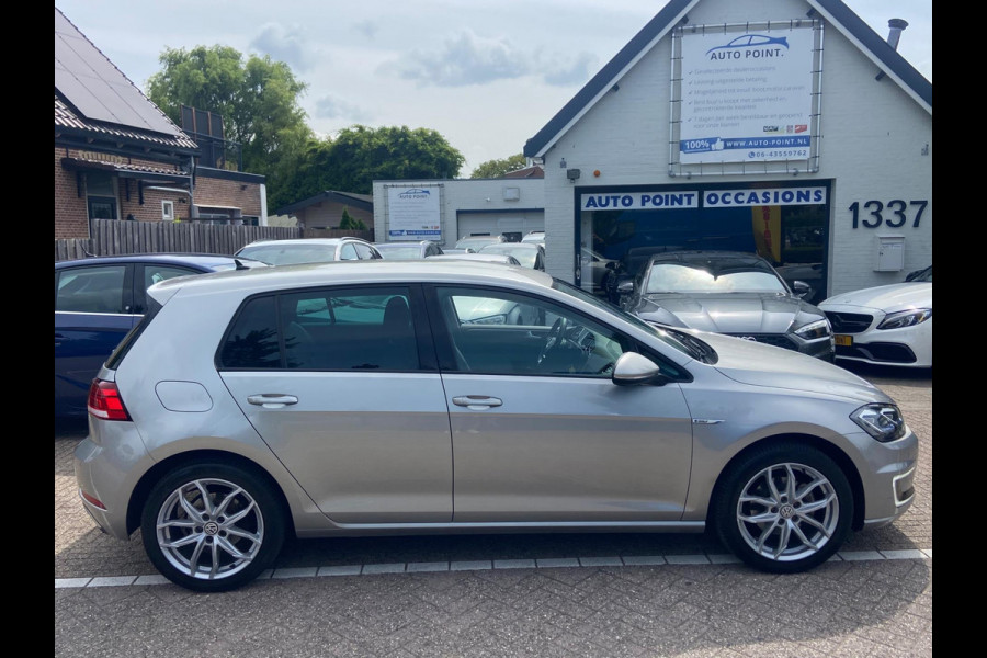 Volkswagen e-Golf 79900KM NAVI/CAMERA/ADAPT-CRUISE/CARPLAY