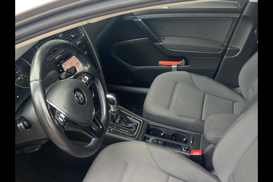 Volkswagen e-Golf 79900KM NAVI/CAMERA/ADAPT-CRUISE/CARPLAY