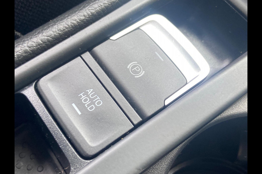 Volkswagen e-Golf 79900KM NAVI/CAMERA/ADAPT-CRUISE/CARPLAY