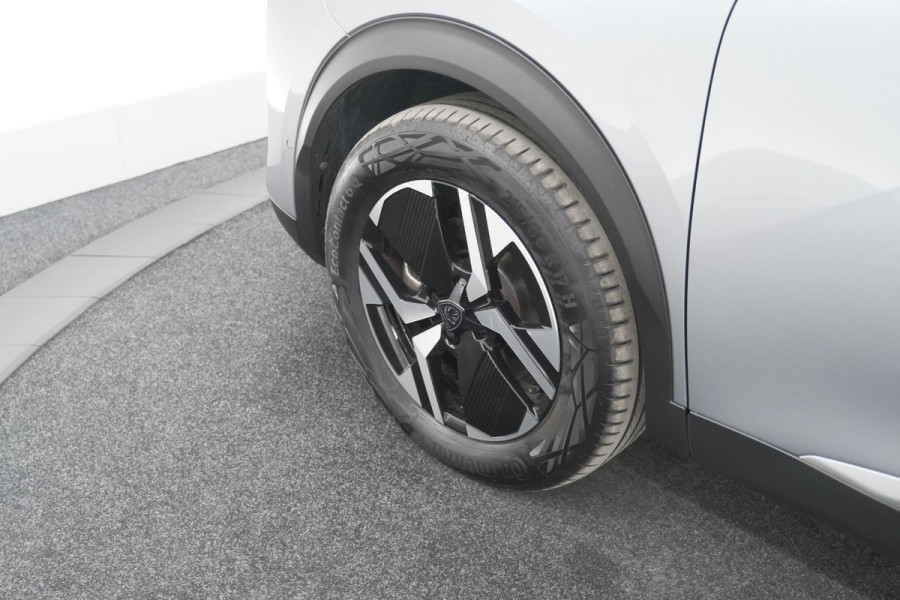 Peugeot 2008 Hybrid 136 e-DCS6 Allure | 360 Camera | Adaptieve Cruise Control | Dodehoekdetectie | Navigatie