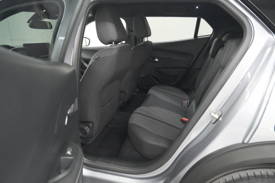 Peugeot 2008 Hybrid 136 e-DCS6 Allure | 360 Camera | Adaptieve Cruise Control | Dodehoekdetectie | Navigatie