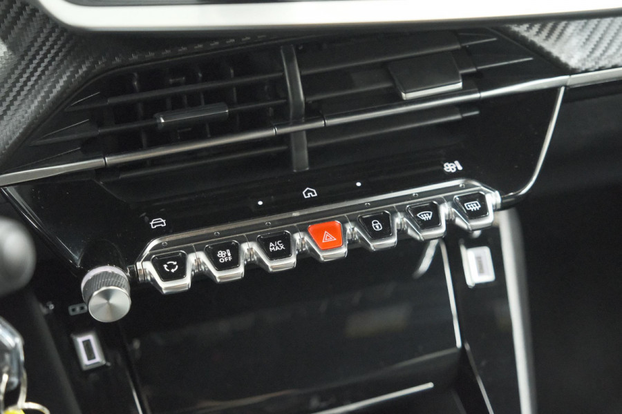Peugeot 2008 Hybrid 136 e-DCS6 Allure | 360 Camera | Adaptieve Cruise Control | Dodehoekdetectie | Navigatie