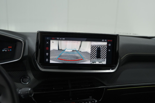 Peugeot 2008 PureTech 130 EAT8 GT | 360 Camera | Adaptieve Cruise Control | Dodehoekdetectie | Navigatie