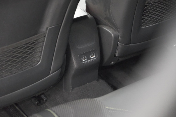 Peugeot 2008 PureTech 130 EAT8 GT | 360 Camera | Adaptieve Cruise Control | Dodehoekdetectie | Navigatie