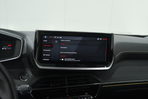 Peugeot 2008 PureTech 130 EAT8 GT | 360 Camera | Adaptieve Cruise Control | Dodehoekdetectie | Navigatie