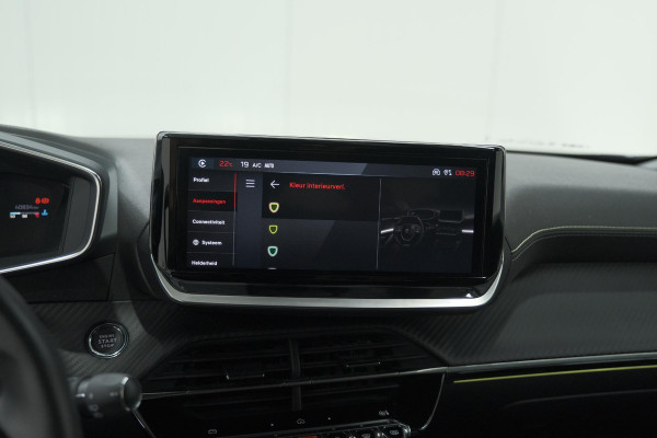 Peugeot 2008 PureTech 130 EAT8 GT | 360 Camera | Adaptieve Cruise Control | Dodehoekdetectie | Navigatie