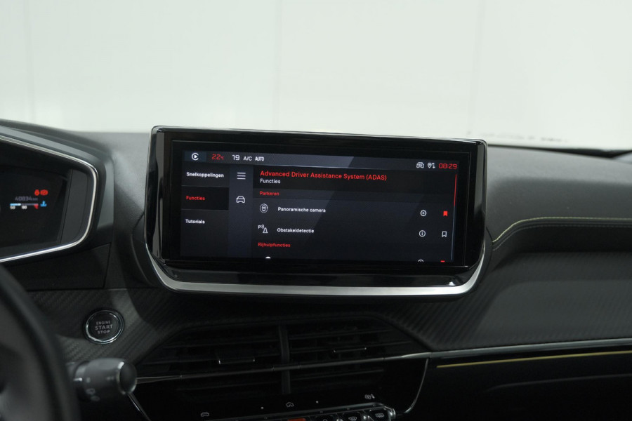Peugeot 2008 PureTech 130 EAT8 GT | 360 Camera | Adaptieve Cruise Control | Dodehoekdetectie | Navigatie