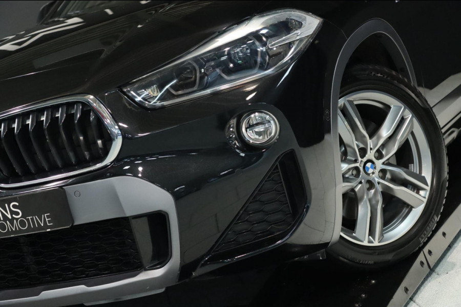BMW X2 SDrive20i M Sport X / PANODAK / HUD / MEMORY / KEYLESS / CAMERA / H&K