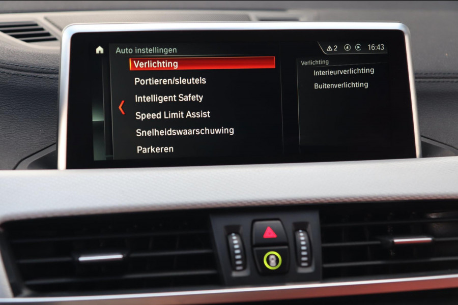 BMW X2 SDrive20i M Sport X / PANODAK / HUD / MEMORY / KEYLESS / CAMERA / H&K