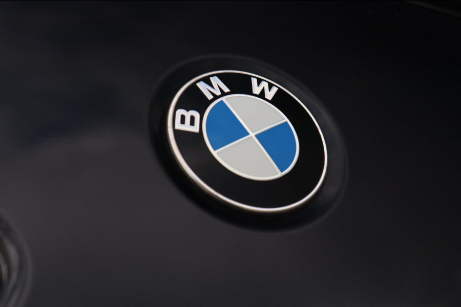 BMW X2 SDrive20i M Sport X / PANODAK / HUD / MEMORY / KEYLESS / CAMERA / H&K