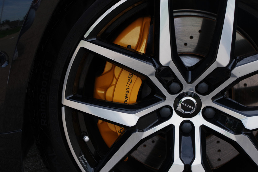 Volvo XC60 2.0 T8 406 PK AWD Polestar Engineered PHEV, Panoramadak, Adap. Cruise Control, 360 Camera
