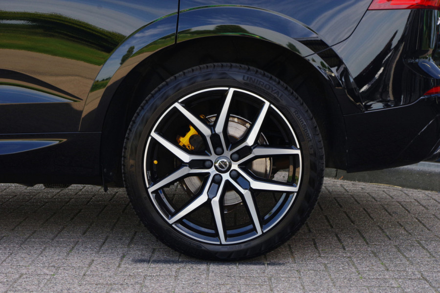 Volvo XC60 2.0 T8 406 PK AWD Polestar Engineered PHEV, Panoramadak, Adap. Cruise Control, 360 Camera