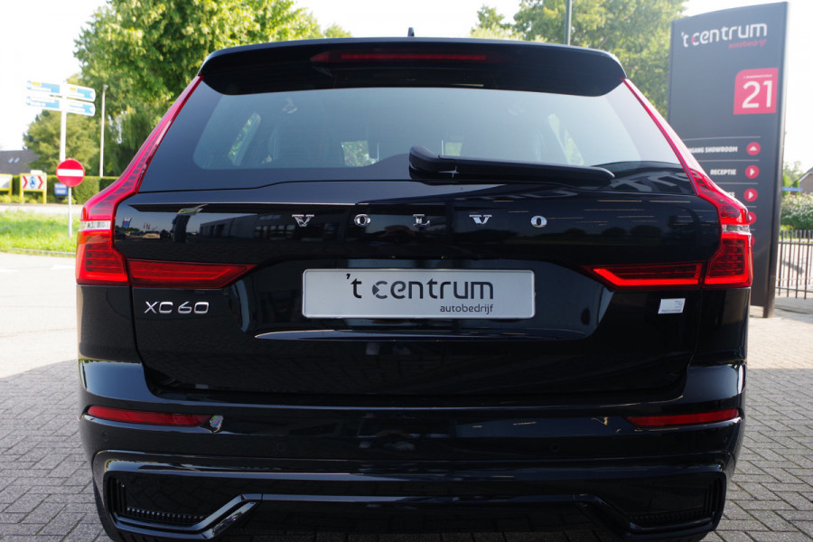 Volvo XC60 2.0 T6 350 PK Plug-in hybrid AWD Plus Dark, Trekhaak, Panoramadak, Adap. Cruise Control