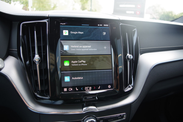 Volvo XC60 2.0 T6 350 PK Plug-in hybrid AWD Plus Dark, Trekhaak, Panoramadak, Adap. Cruise Control